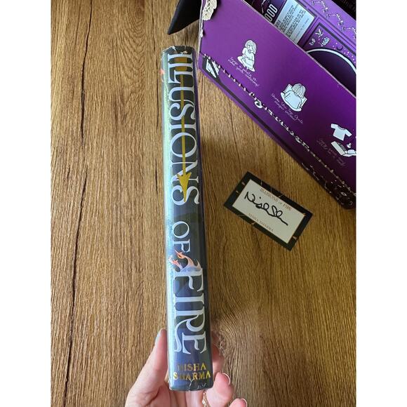 Fae Crate Exclusive Illusions Of Fire by Nisha Sharma - Picture 4 of 4